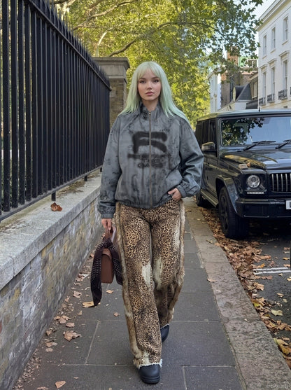 DAXUEN Oversized full-zip jacket with distressed grey pattern — model photo