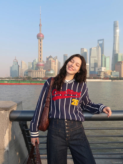 DAXUEN High-waisted wide-leg denim pants — model photo