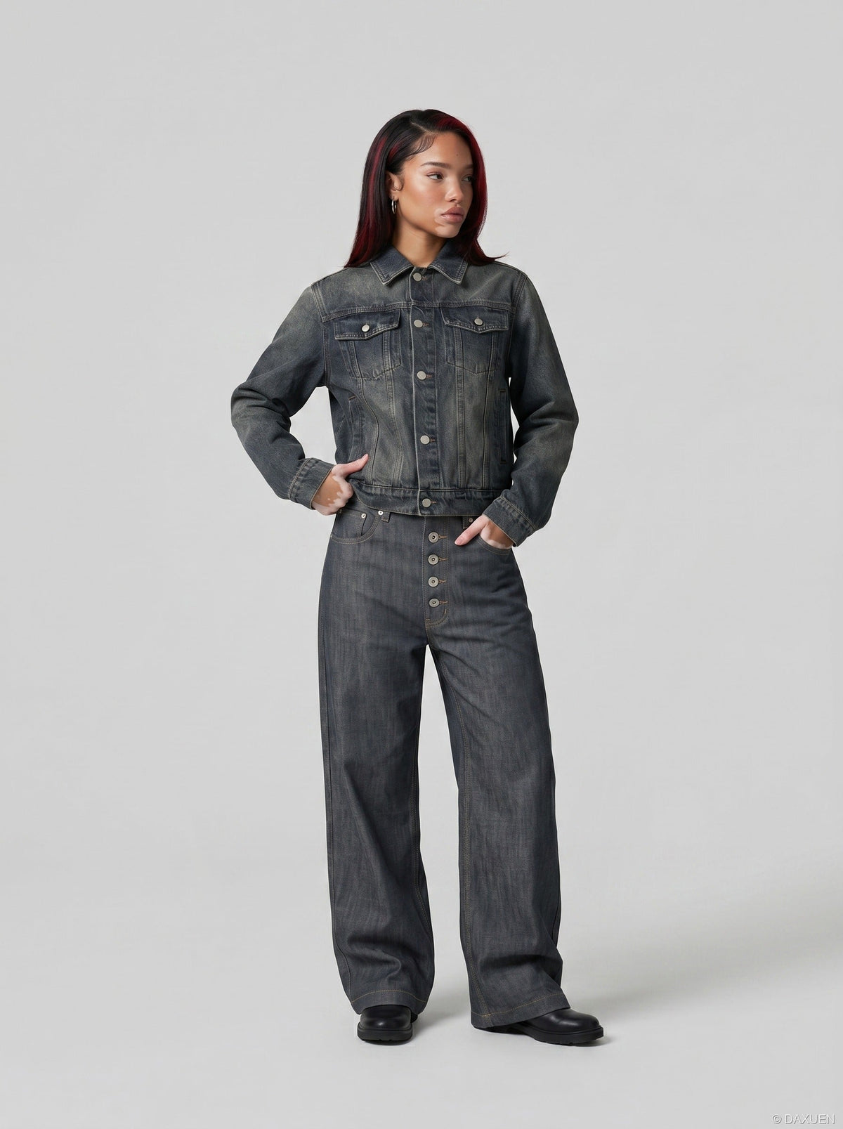 DAXUEN Wide-leg high-waisted denim trousers — model photo