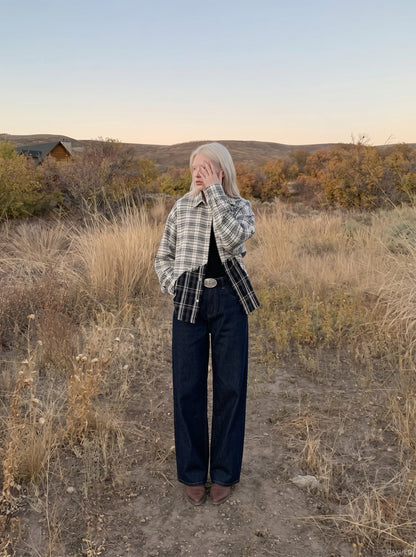 DAXUEN Dark indigo wide-leg denim jeans — model photo