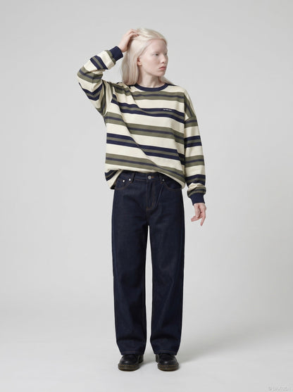 DAXUEN Dark indigo wide-leg denim jeans — model photo