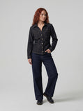 DAXUEN Dark indigo wide-leg jeans with contrasting stitching — model photo
