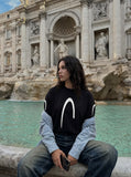 DAXUEN black oversized inverted U-graphic T-shirt — model photo
