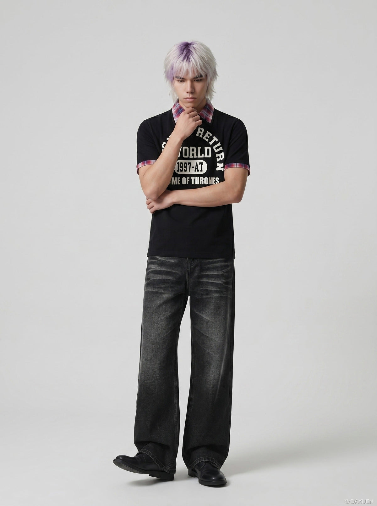 DAXUEN Short-sleeved polo shirt with graphic print — model photo