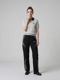 DAXUEN Knitted polo shirt with a dog logo — model photo