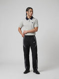 DAXUEN Knitted polo shirt with a dog logo — model photo