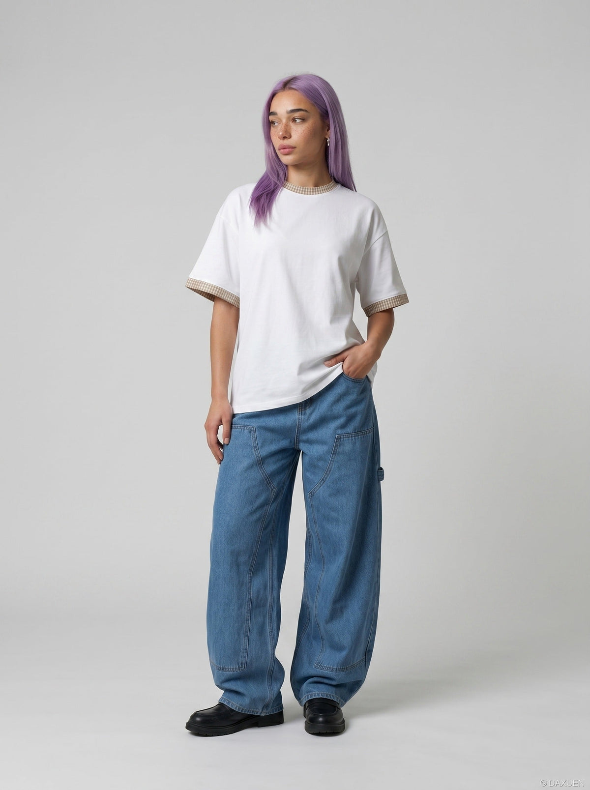DAXUEN Layered contrast short-sleeve T-shirt — model photo
