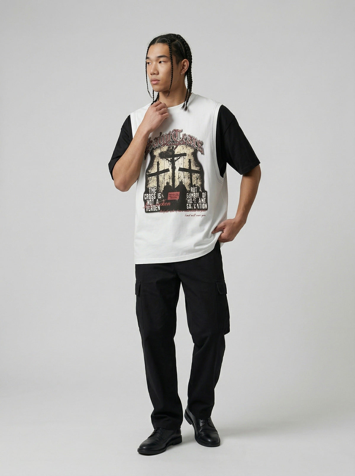 DAXUEN Layered T-shirt and vest set with graphic design — model photo