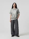 DAXUEN Heather grey short-sleeved graphic t-shirt — model photo