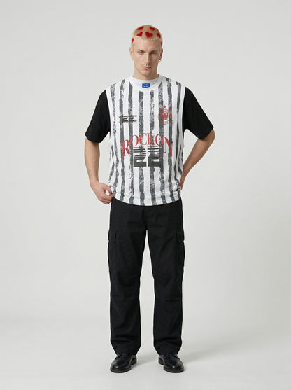 DAXUEN Layered short-sleeved t-shirt with vest overlay — model photo