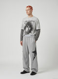 DAXUEN Layered look long-sleeve t-shirt with graphic print — model photo