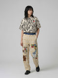 DAXUEN Short-sleeved plaid shirt with bear embroidery — model photo