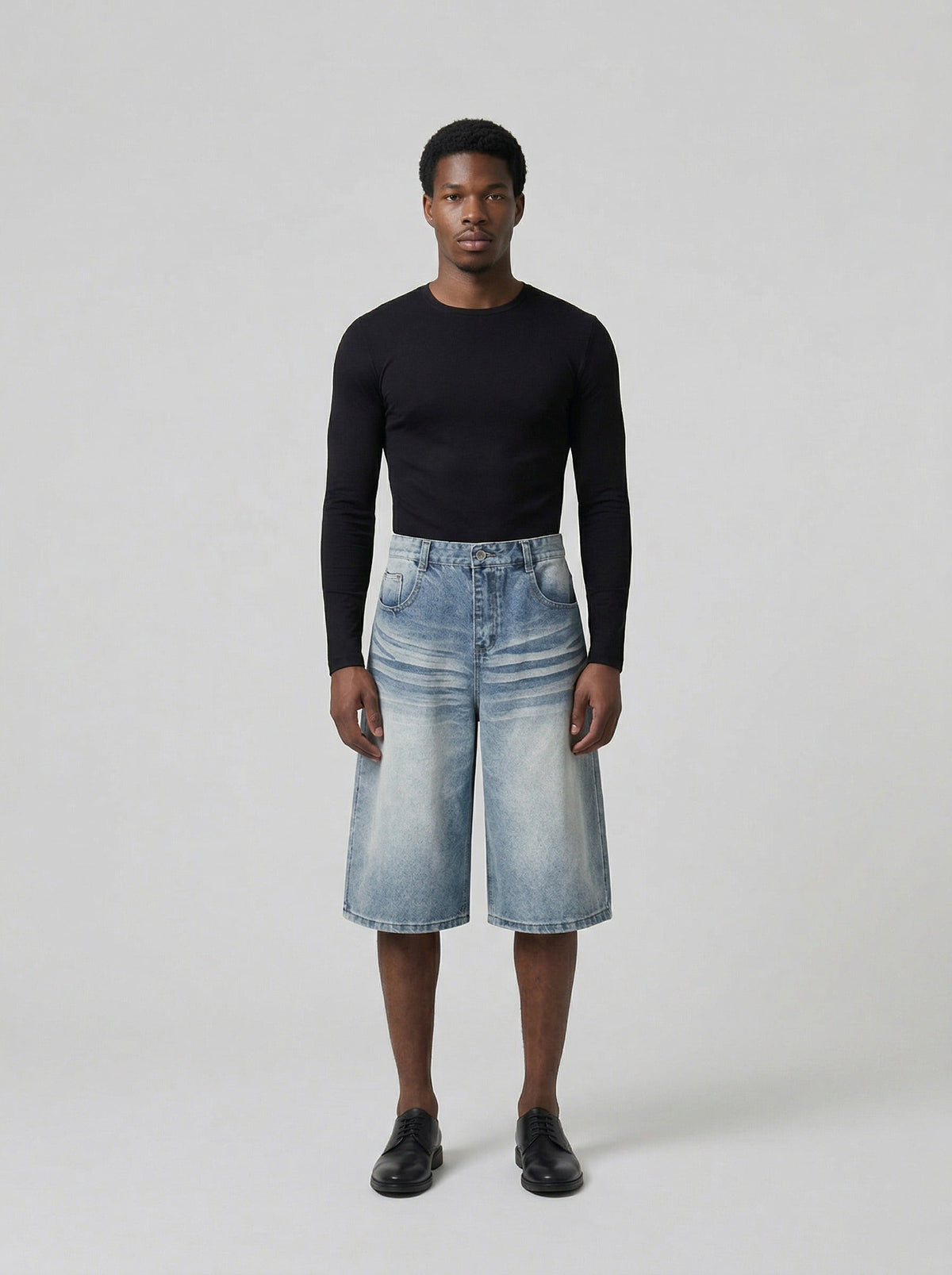 DAXUEN Light blue wide-leg denim culotte shorts — model photo