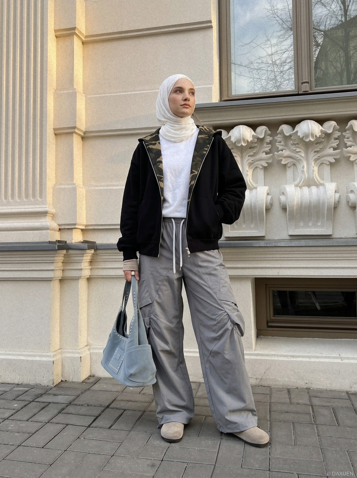 DAXUEN light purple wide-leg cargo pants — model photo