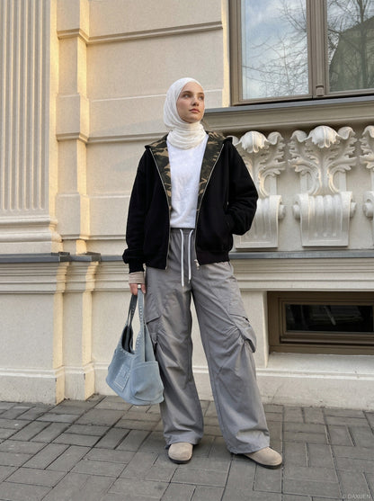 DAXUEN light purple wide-leg cargo pants — model photo