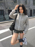 DAXUEN Lightweight hooded jacket in grey and black — model photo