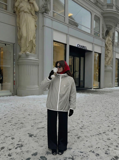 DAXUEN Lightweight hooded jacket in grey and black — model photo