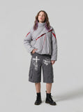 DAXUEN Loose-fitting cargo shorts with distressed graphics — model photo