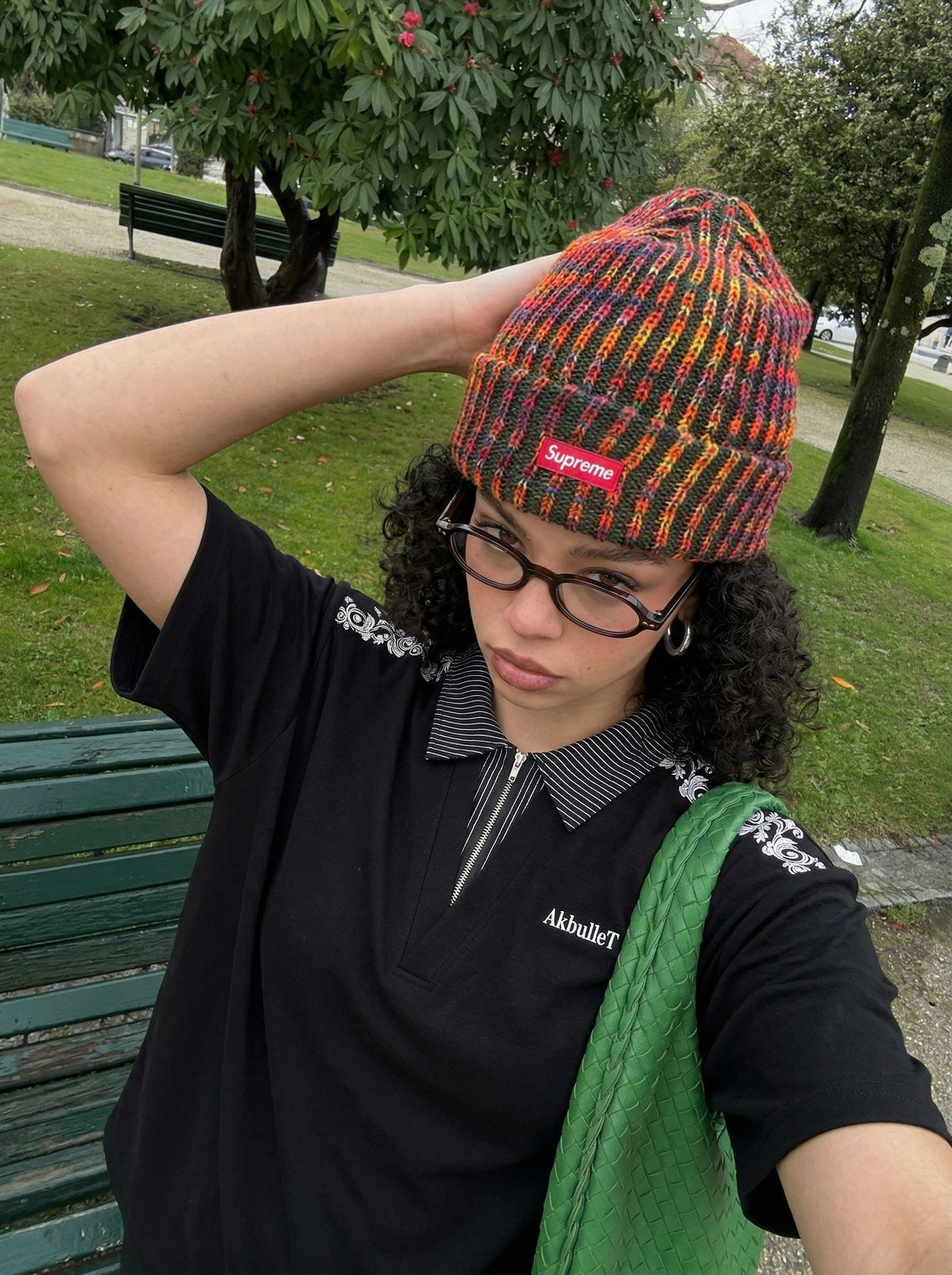 DAXUEN Loose-fitting short-sleeved polo shirt with embroidery — model photo