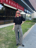 DAXUEN Loose-fitting short sleeve polo shirt — model photo