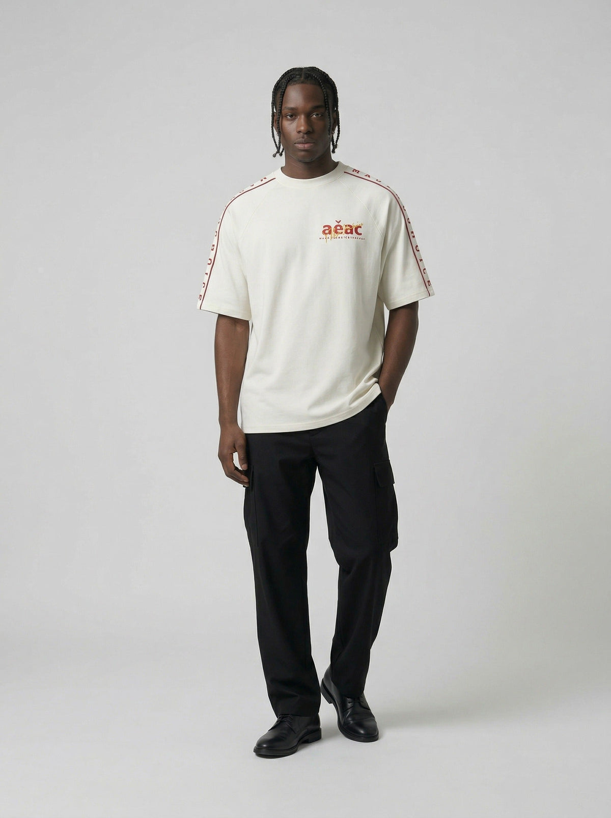 DAXUEN MADE N CHOICE graphic short-sleeve T-shirt — model photo