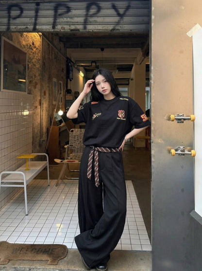 DAXUEN Oversized embroidered t-shirt with graphics — model photo