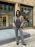 DAXUEN Graphic crew neck t-shirt with print design — model photo