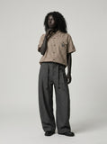 DAXUEN Men's short-sleeved micro-check button-up shirt — model photo