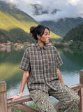 DAXUEN Multi-colored plaid short-sleeved button-up shirt — model photo