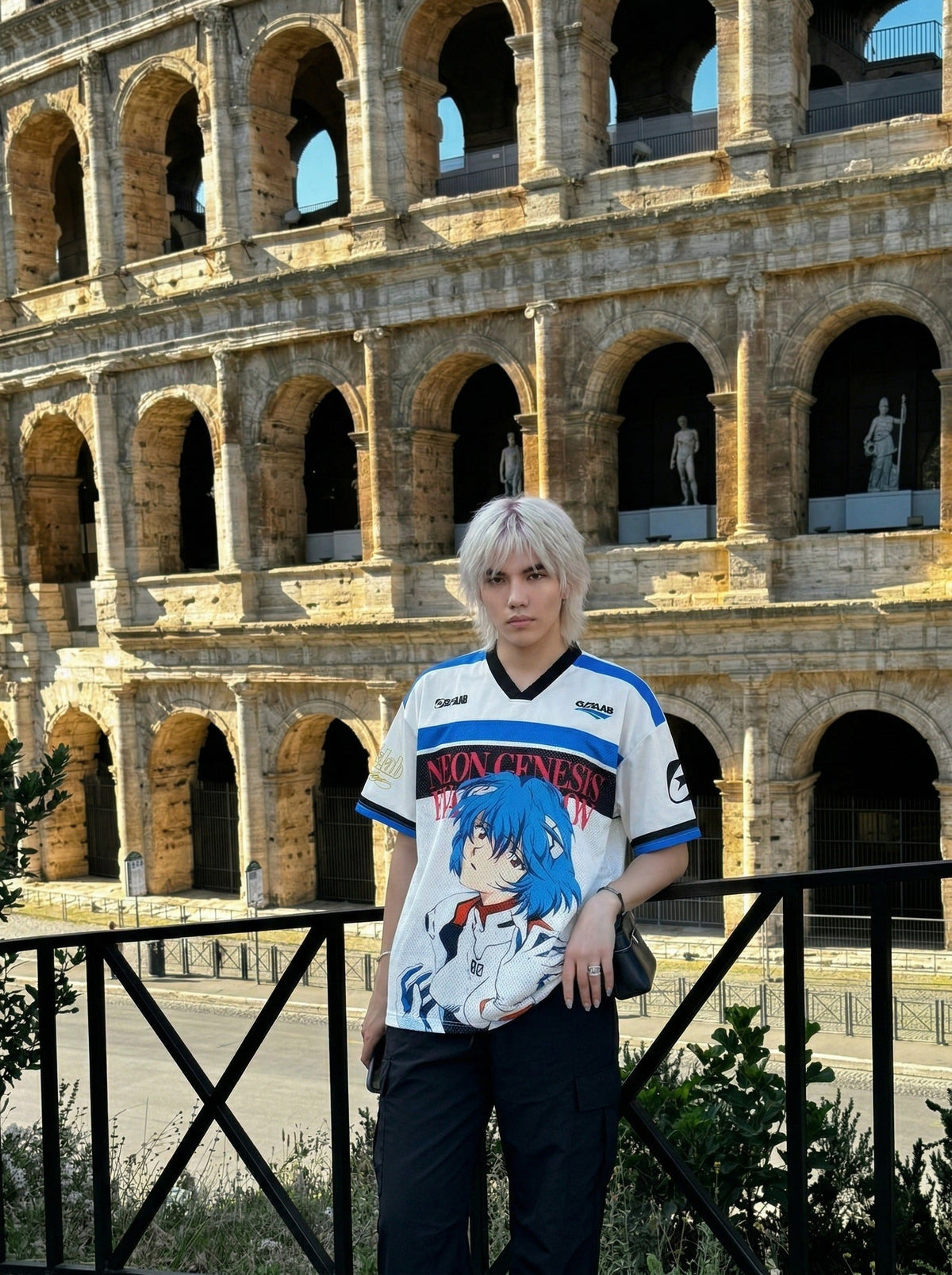 DAXUEN Short-sleeve jersey T-shirt with anime graphic — model photo