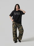 DAXUEN Short-sleeve crew neck t-shirt with text print — model photo