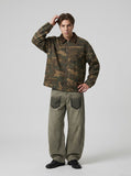 DAXUEN olive green camouflage utility jacket — model photo