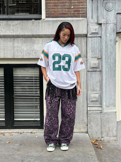 DAXUEN Oversized jersey t-shirt with graphic details — model photo
