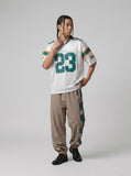 DAXUEN Oversized jersey t-shirt with graphic details — model photo