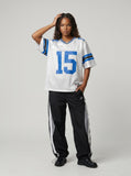 DAXUEN Short-sleeved oversized sports jersey — model photo