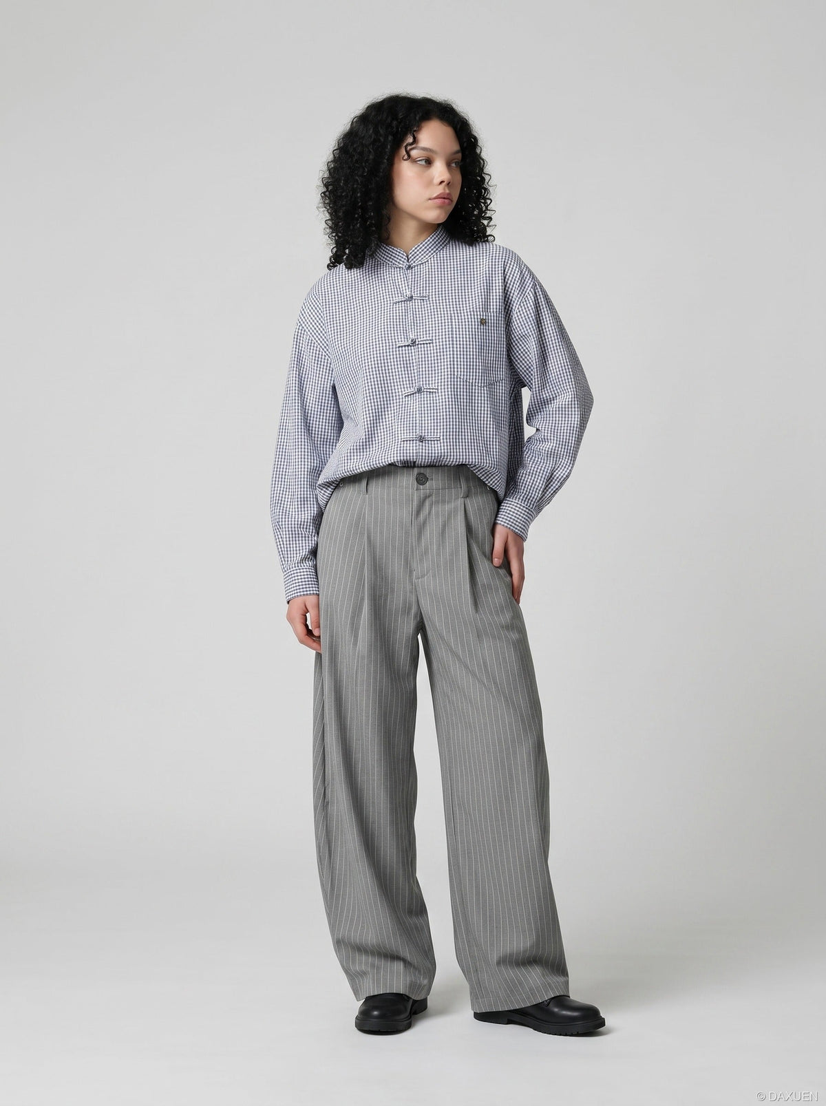 DAXUEN High-waisted wide-leg pinstriped trousers — model photo