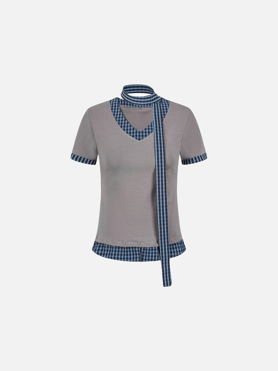 Plaid tie V-neck knit top