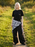 DAXUEN Short-sleeved crew neck t-shirt with pocket embroidery — model photo