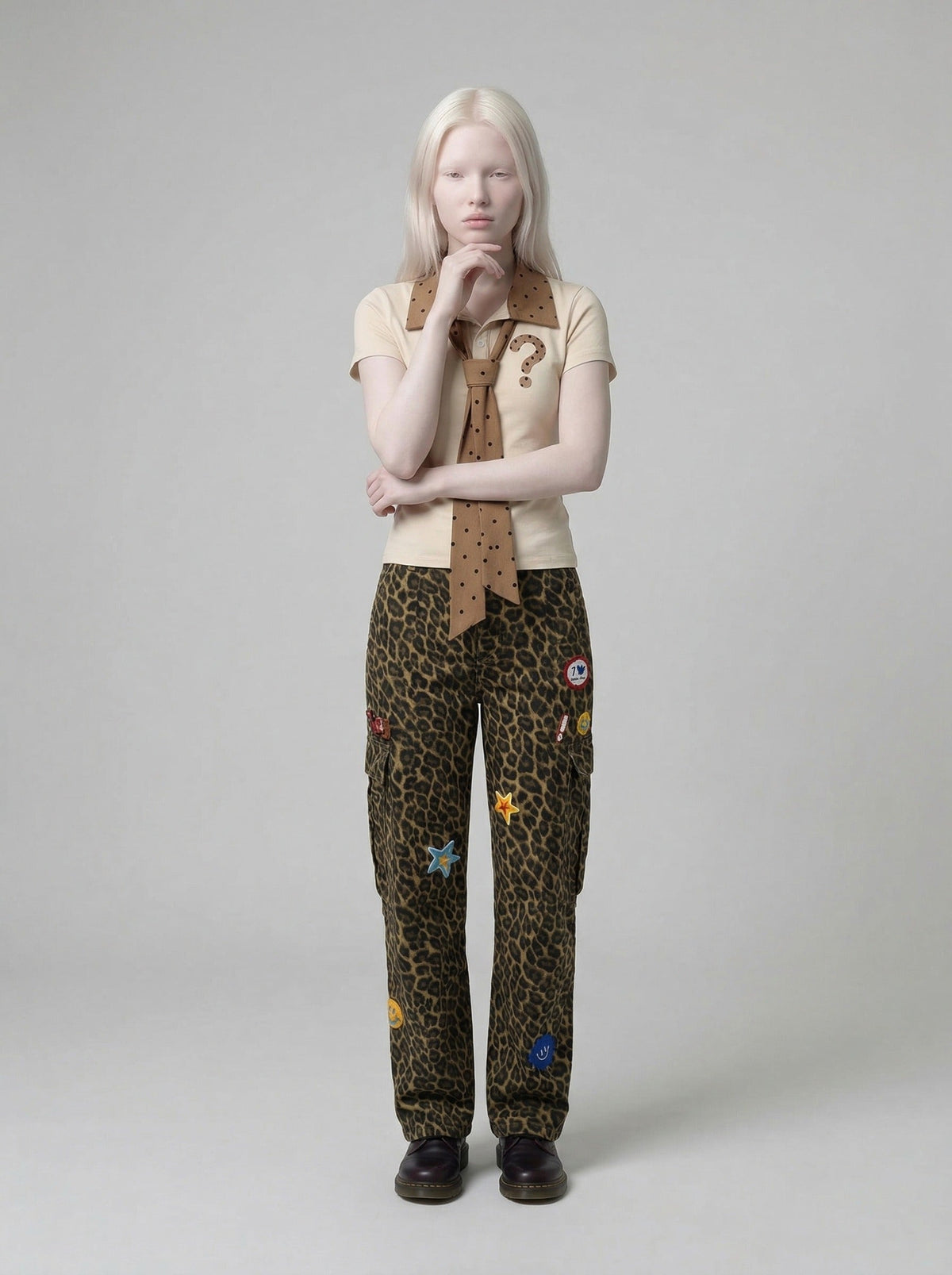 DAXUEN Polka dot question mark polo shirt — model photo