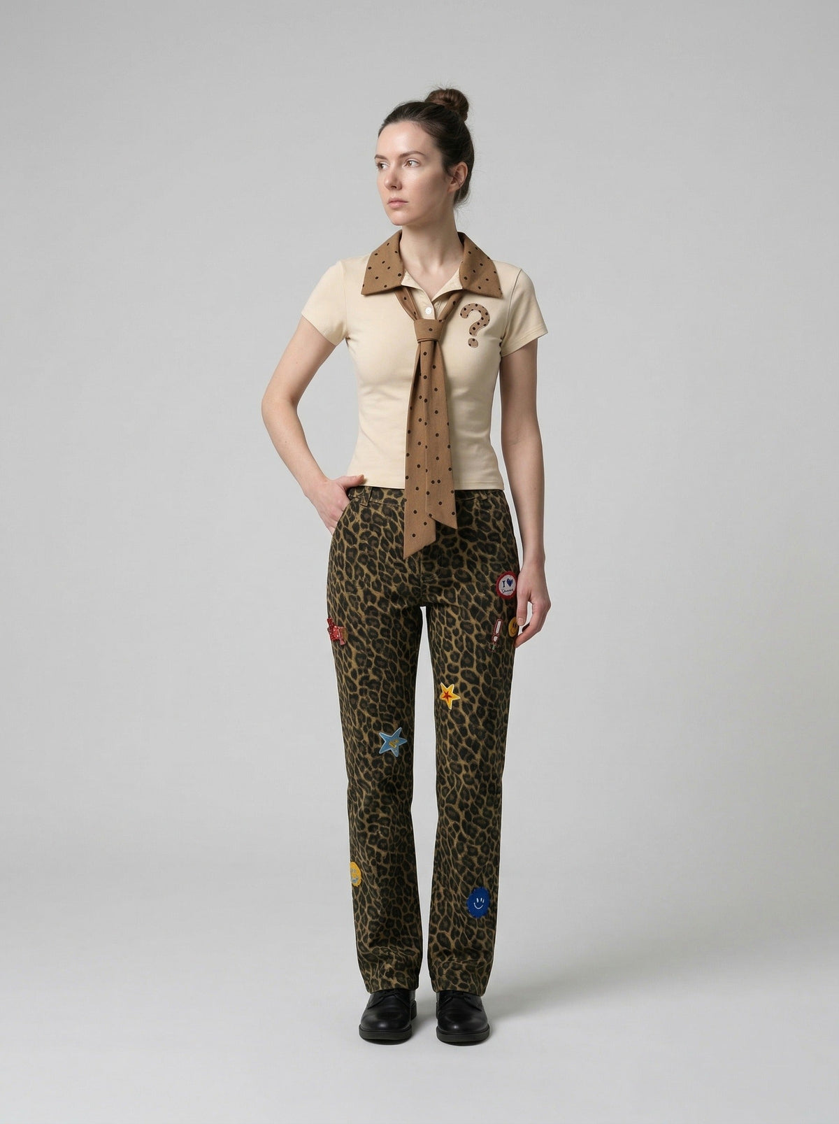 DAXUEN Polka dot question mark polo shirt — model photo