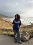DAXUEN navy blue PUNK emblem short-sleeve t-shirt — model photo