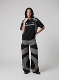 DAXUEN Short-sleeved raglan sports top with graphics — model photo