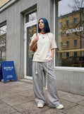 DAXUEN Short sleeve raglan t-shirt with contrast stitching — model photo