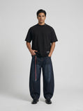 DAXUEN Oversized short-sleeve t-shirt with raw edges — model photo