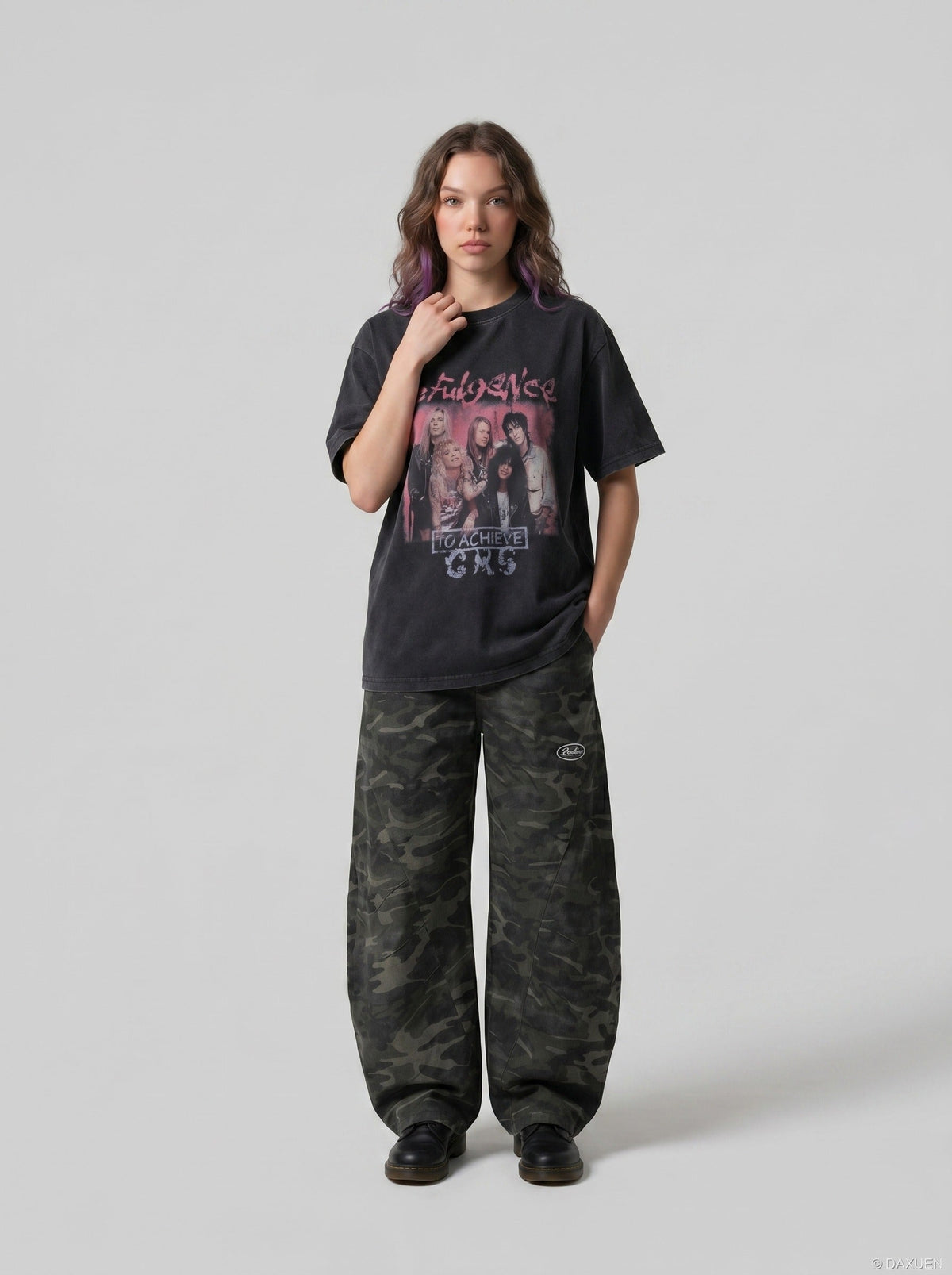 DAXUEN Washed black graphic t-shirt with band print — model photo