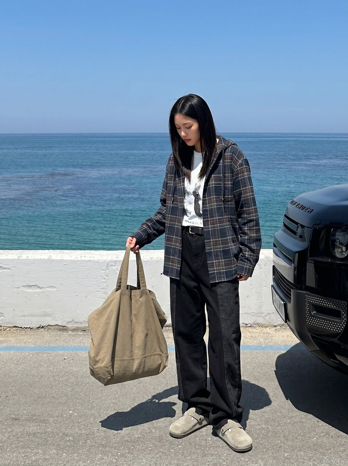 DAXUEN Relaxed fit black panel pants