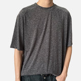 DAXUEN Oversized dark grey T-shirt with crew neck and raglan sleeves — model photo