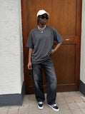 DAXUEN Oversized dark grey T-shirt with crew neck and raglan sleeves — model photo