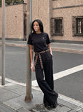 DAXUEN Relaxed fit short-sleeve crew neck T-shirt with embroidered emblem — model photo