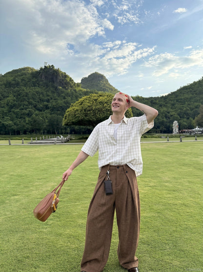 DAXUEN Short-sleeved plaid button-up shirt — model photo